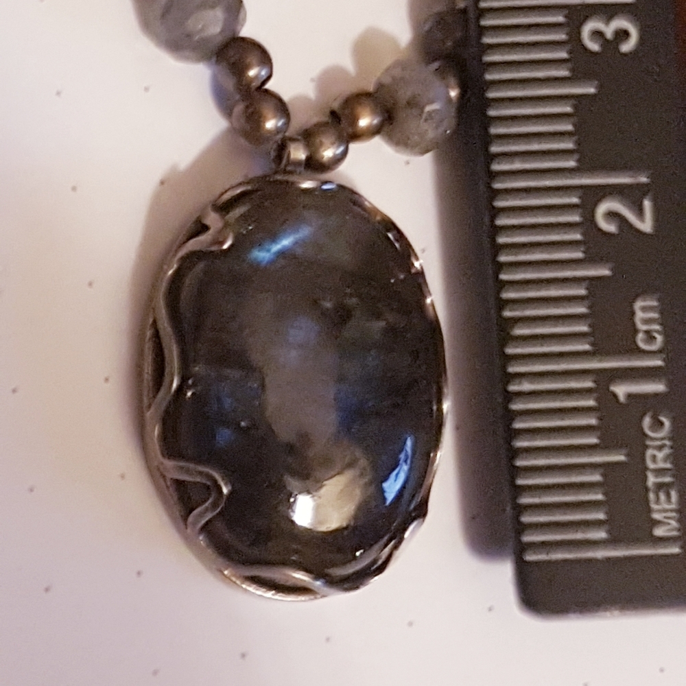 Labradorite Necklace - Picture 13 of 16